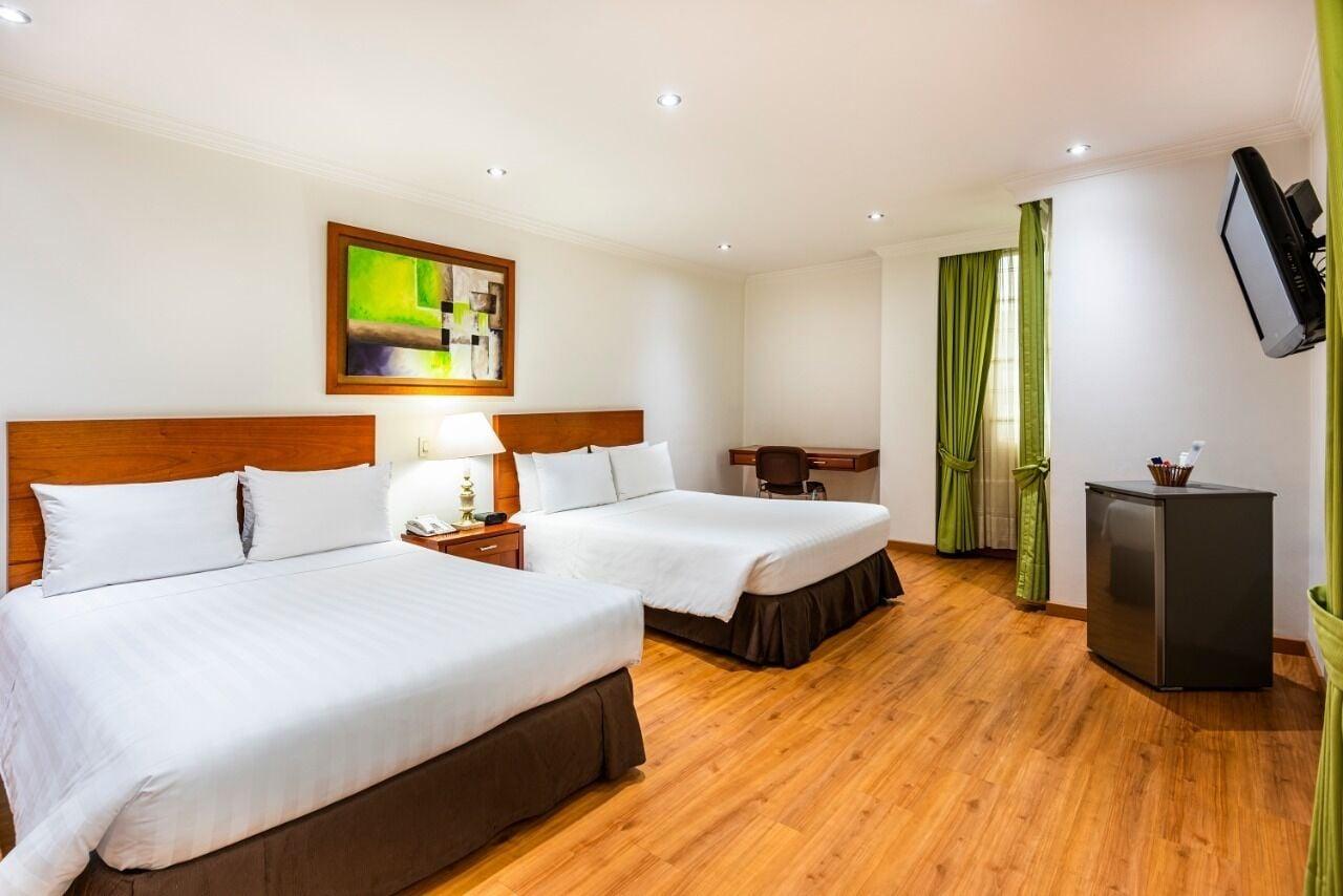 Hotel Andes Plaza Богота Екстериор снимка