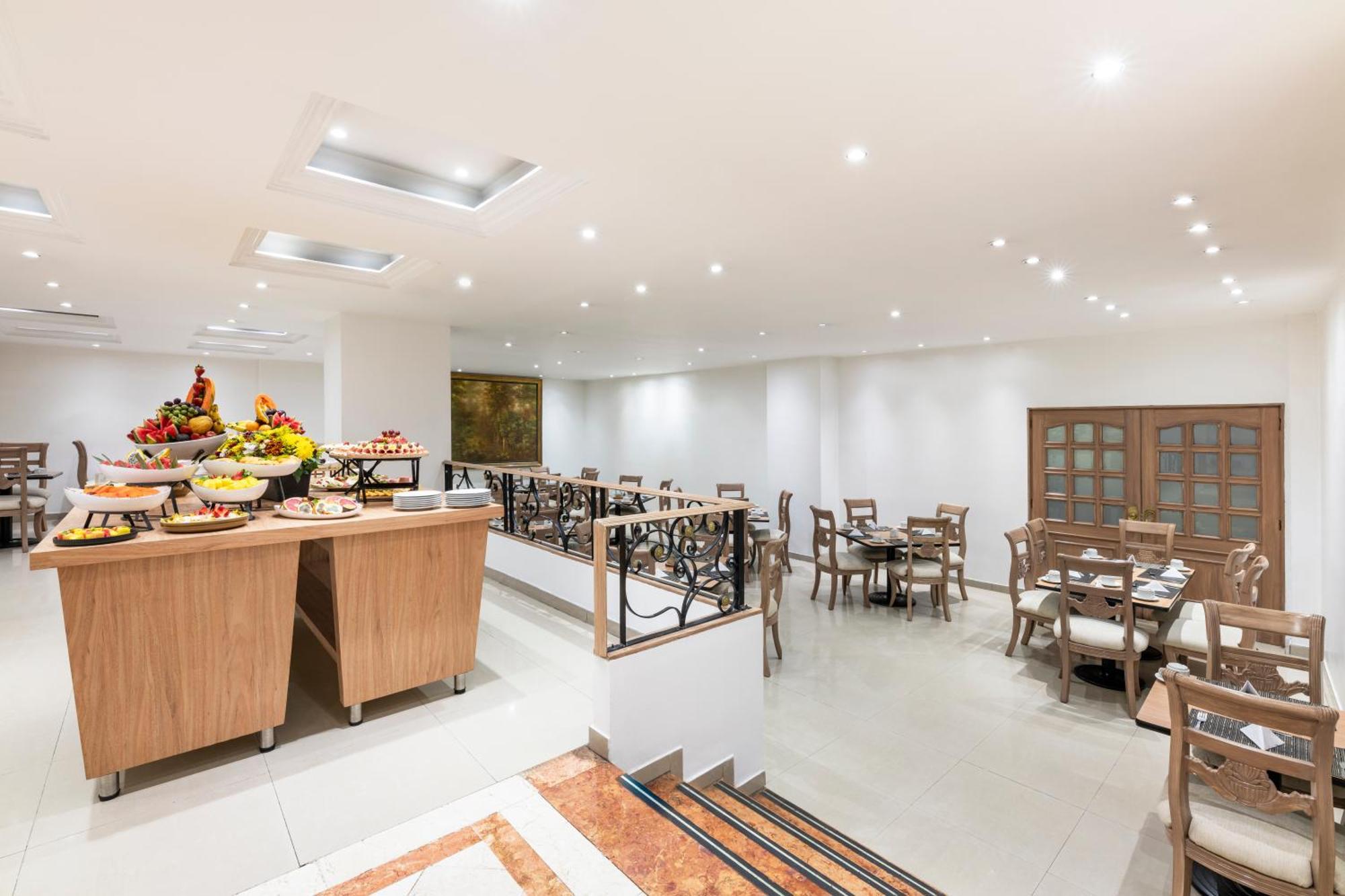Hotel Andes Plaza Богота Екстериор снимка