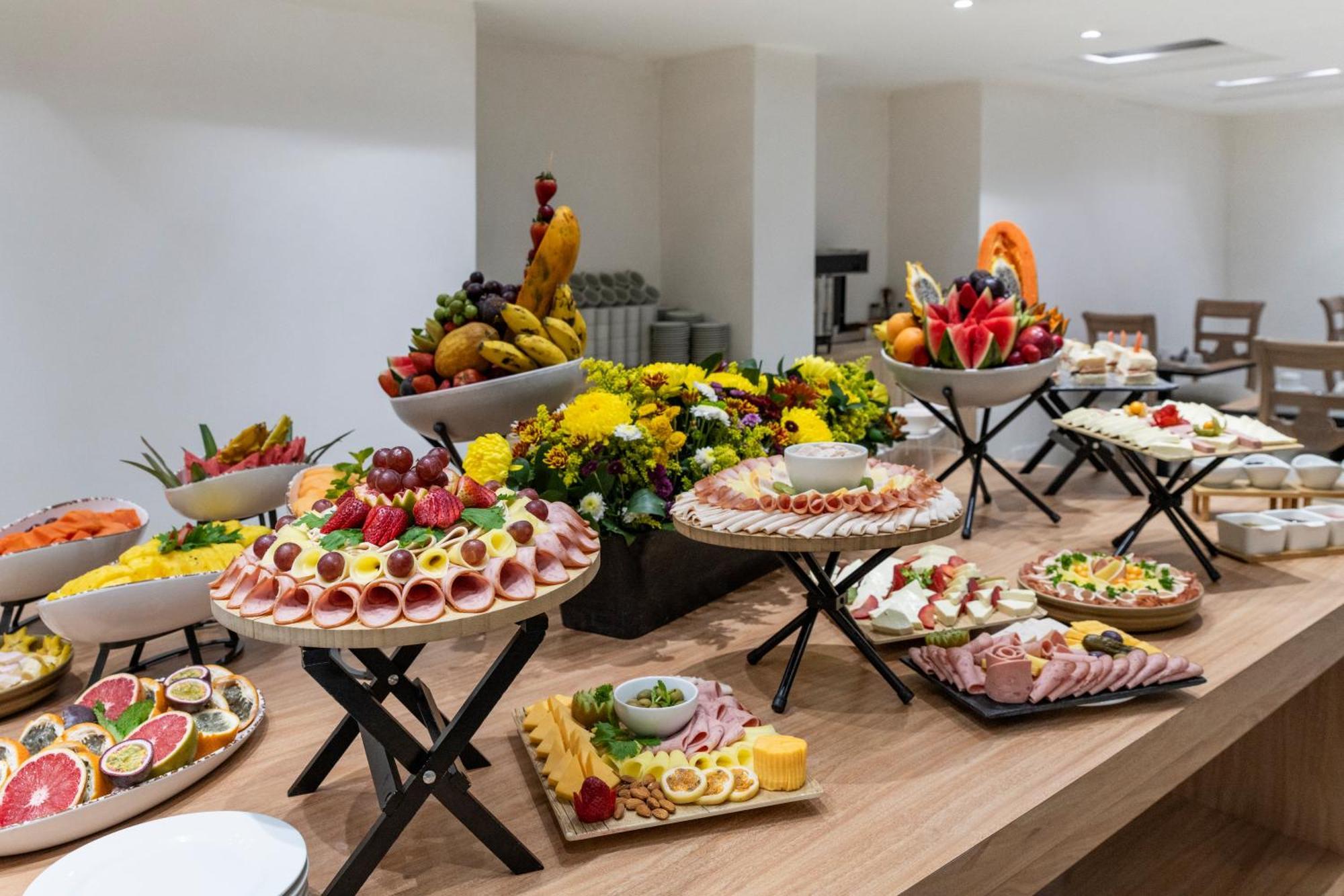 Hotel Andes Plaza Богота Екстериор снимка