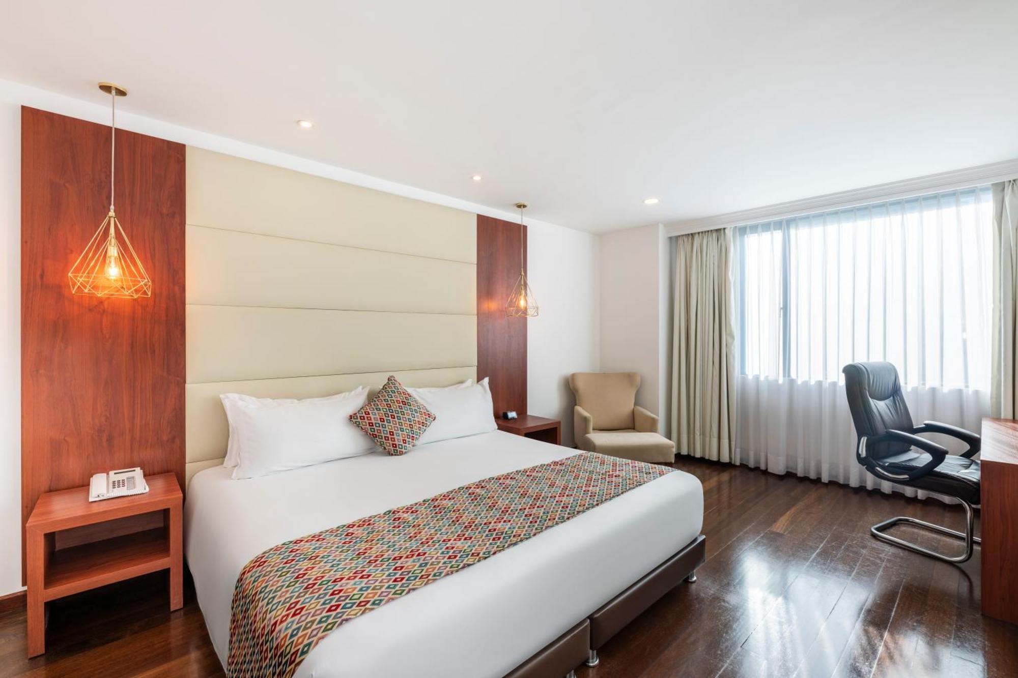 Hotel Andes Plaza Богота Екстериор снимка